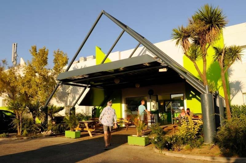 Lemon Hotel - Mery Sur Oise/Cergy Exterior foto